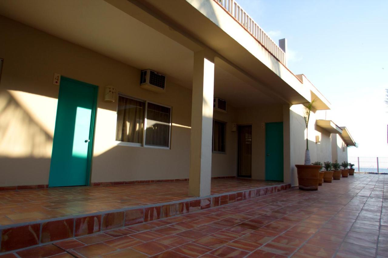 Bungalows Las Arenas Сан Патрисио Мелаке Екстериор снимка