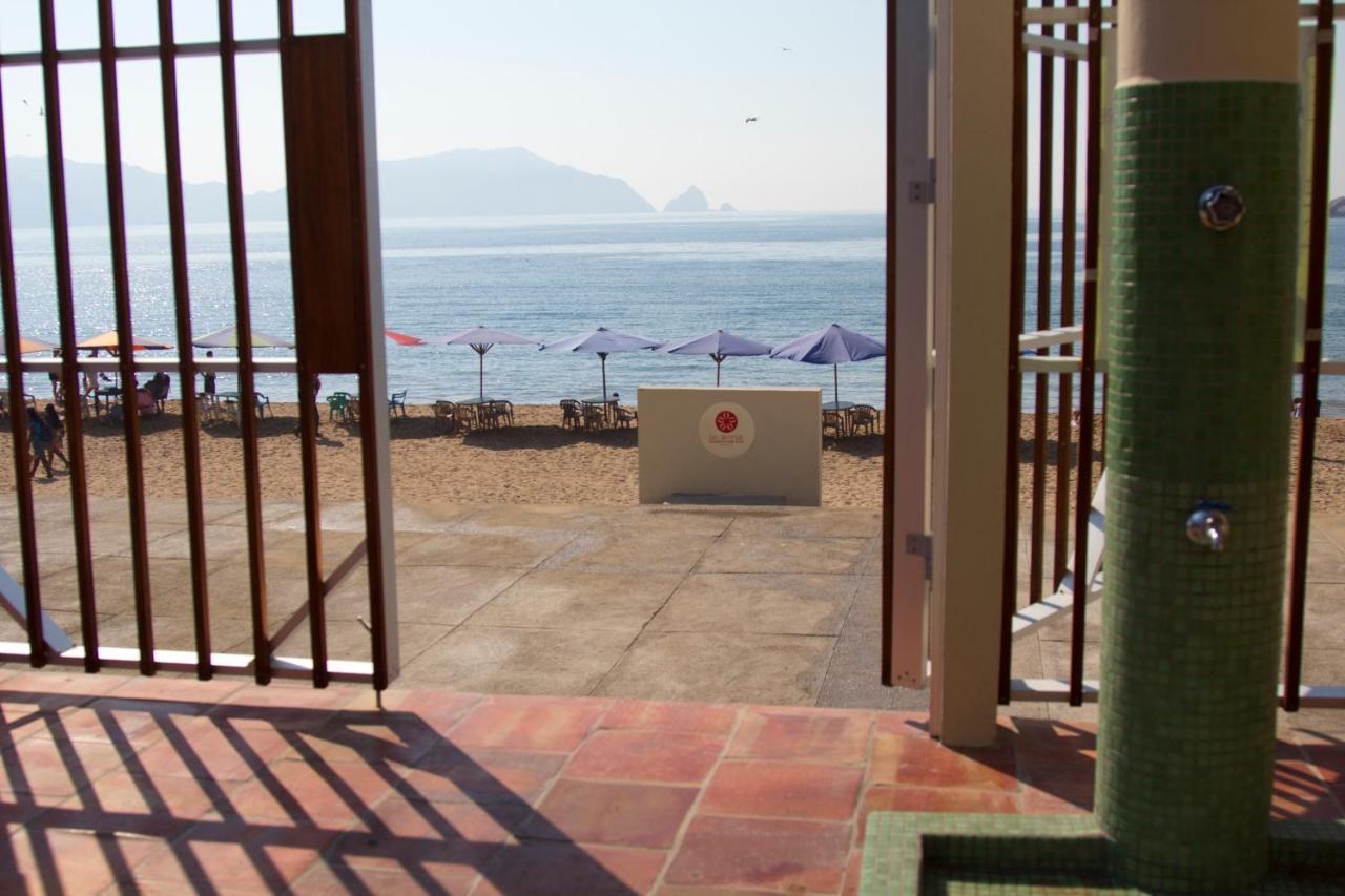 Bungalows Las Arenas Сан Патрисио Мелаке Екстериор снимка