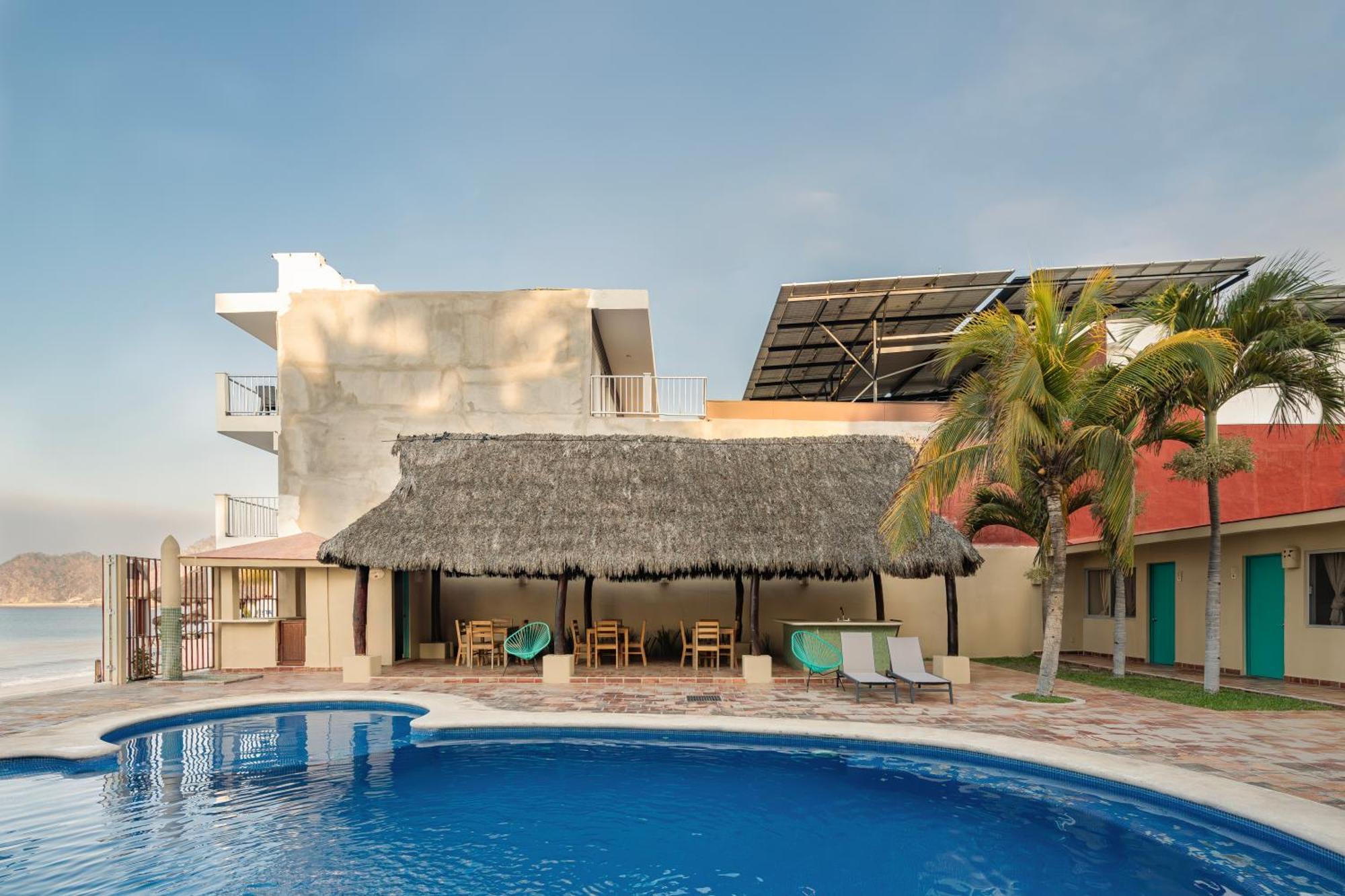 Bungalows Las Arenas Сан Патрисио Мелаке Екстериор снимка